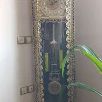 ساعت ایستاده برنز و گلدان برنز