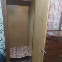 دوتا کمد چوبی لباس و دراور و آئینه|جاکفشی، کمد، دراور|تهران, مینیسیتی (شهرک نفت)|دیوار