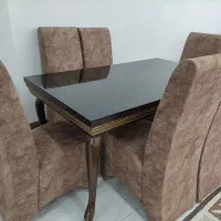 میز نهار خوری 6 نفره بسیار تمیز