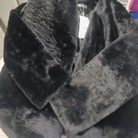 پالتو خز دار،و شلوار نیم بگ جنس مازراتی|لباس|قرچک, زیبا شهر|دیوار