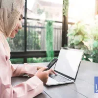 منشی کلینیک زیبایی و اوپرتور لیزر