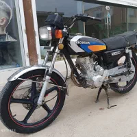 موتور سیکلت هندا ۲۰۰