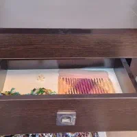 میز جلو مبلی و گل دیفن سرحال|مبلمان خانگی و میز عسلی|سیستان, |دیوار