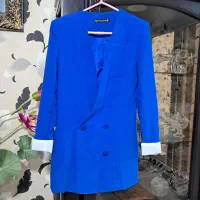 تعدادی لباس زمستانی و کت در حد نو