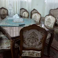 مبلمان کلاسیک ۷ نفره به همراه میز نهار خوری ۸ نفره|مبلمان خانگی و میز عسلی|رشت, لاکانی|دیوار