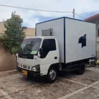 ایسوزو ۵،۲۰۰ مدل ۸۸