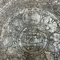سینی مسی ۸۰ ساله ۵ کیلو گرم تاریخ داره|کلکسیون اشیاء عتیقه|کرج, فاز ۱ مهرشهر|دیوار