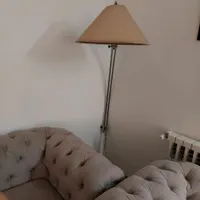 آباژور ایستاده در حد نو