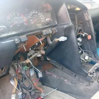 خدمات برق خودرو