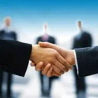 کارگر و راننده نیسان و بازاریاب