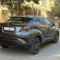 تویوتا CHR هیبرید 2018