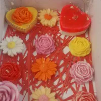 جعبه شمع دستی مدل گل ( هدیه روزمادر)