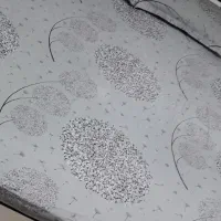 ملافه کش دار در حد نو