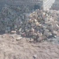 حدود2 هزار آجر ولوازم گاز کشی. حاجی آباد