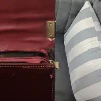 کیف|کیف، کفش، کمربند|پرند, فاز ۵|دیوار