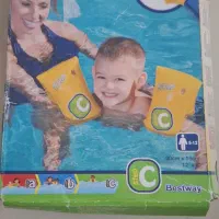 بازوبند شنا