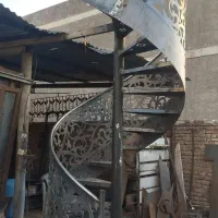جوشکاری و درب پنجره سازی سیار