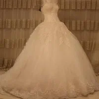 لباس عروس سایز ۳۶ تا ۳۸ برنو تاج محل|لباس|تهران, فرمانیه|دیوار