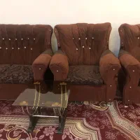 مبل و میز عسلی و میز تلویزیون و کتیبه