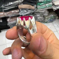 یاقوت سرخ|جواهرات|قم, ارم|دیوار