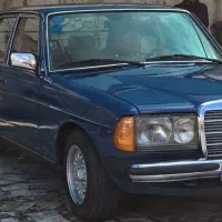 مرسدس بنز W123