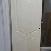 درب اتاقی سالم