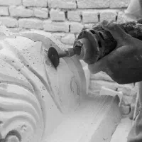 ابزار زن سنگ تراش