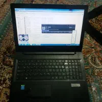 یک دستگاه لبتاب . lenovo مدل g50 80