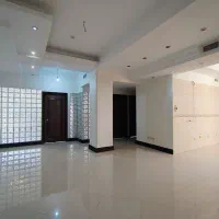 شریعتی بالاتر از ظفر ۱۱۰ متر ۳ اتاق ساختمان پزشکان
