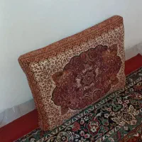 ۶ عدد پشتی در حد نو سالم سالم