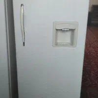 ۸ عدد یخچال فریزر|یخچال و فریزر|فولادشهر, C1|دیوار