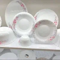 سرویس ۲۶ پارچه ۶ نفره ارکوپال و دو دیس اضافه