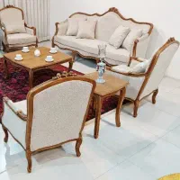 استخدام نیروی کار در تعمیرات مبل