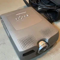 پروژکتور در حد نو|تلویزیون و پروژکتور|یاسوج, |دیوار