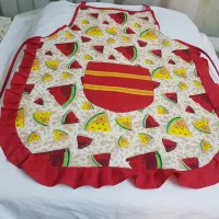 پیشبند و رومیزی و دستمال آشپزخانه