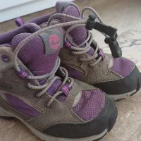 کفش یا بوت بچگانه اورجینال|کفش و لباس بچه|اشتهارد, |دیوار