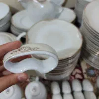 سرویس چینی ۱۸ نفره|ظروف سرو و پذیرایی|تهران, یافت آباد شمالی|دیوار