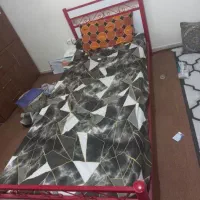 تخت تک نفره