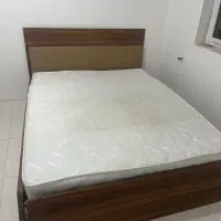 فروش تخت دو نفره چوبی و تشک
