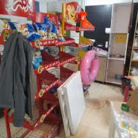 تابلو فست فود قفسه میز و صندلی  چرخ بار استند