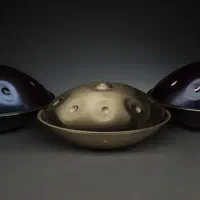 ساز هنگدرام|سازهای سنتی|ملایر, |دیوار