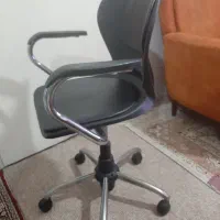 صندلی گردان چرخ دار جک دار