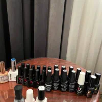 وسایل کاشت ناخن جداهم فروخته میشه|آرایشی، بهداشتی، درمانی|کرمانشاه, |دیوار