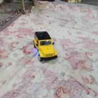 ماشین شارژی وکنترلی سالم کار میکنه