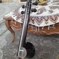 کمانچه نونو|سازهای سنتی|همدان, |دیوار