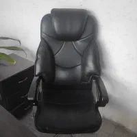 میز و صندلی مدیریتی