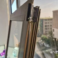تعمیر رگلاژ در پنجره آلومینیومی دوجداره یوپی وی سی