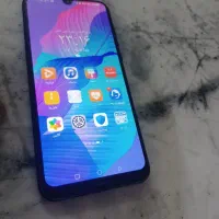 گوشی هاوایی y8p