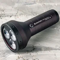 چراغ قوه ledlenser آلمانی سفارش آمریکا
