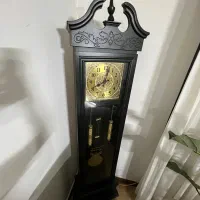 مبل و بوفه و میز و صندلی ساعت جاکفشی میز وسط